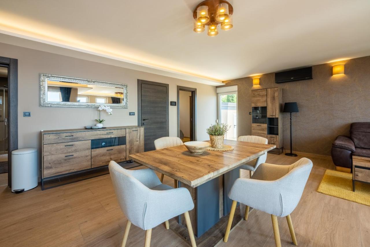 Dolly Lux Apartman Crikvenica Kültér fotó